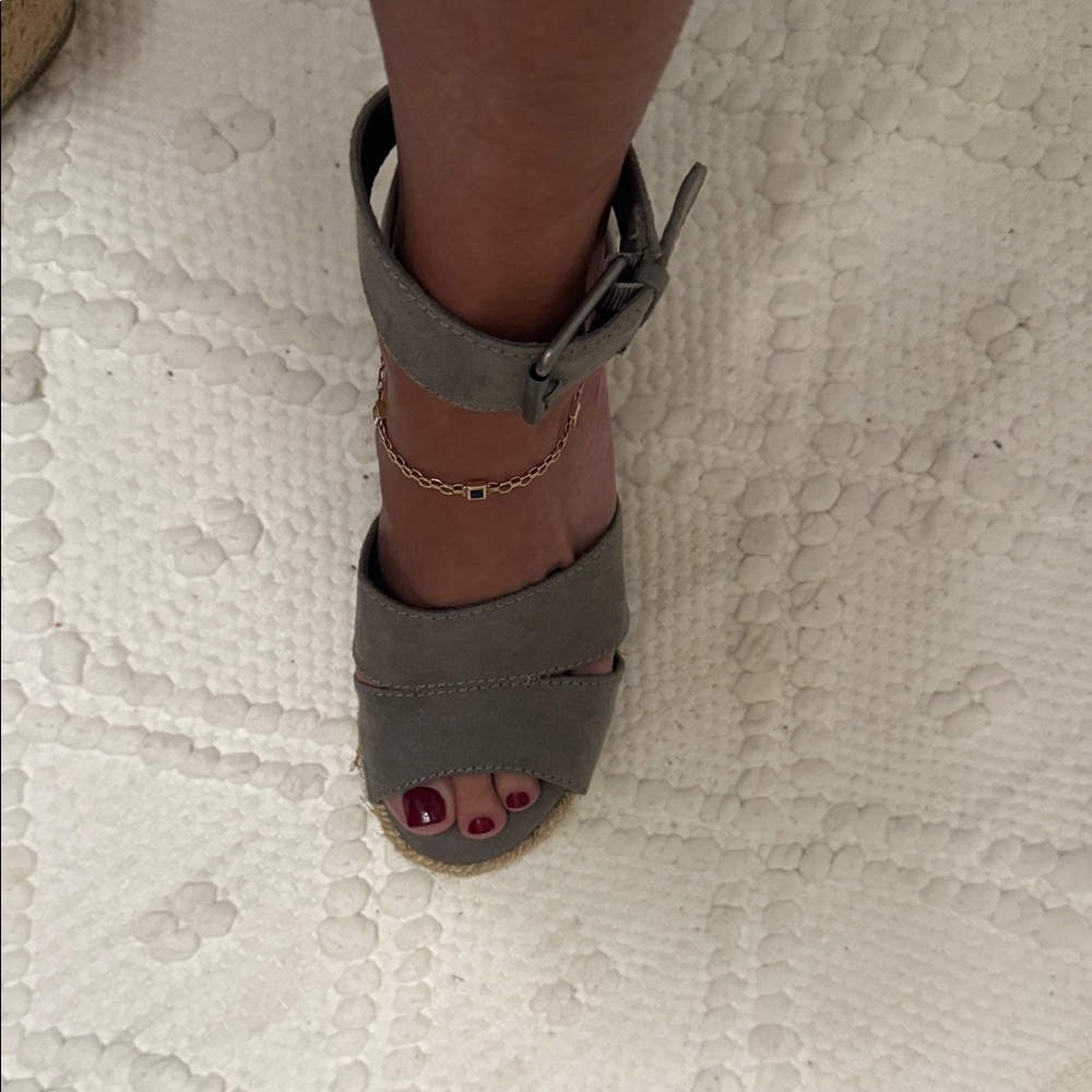 Gray Women’s Wedge’s